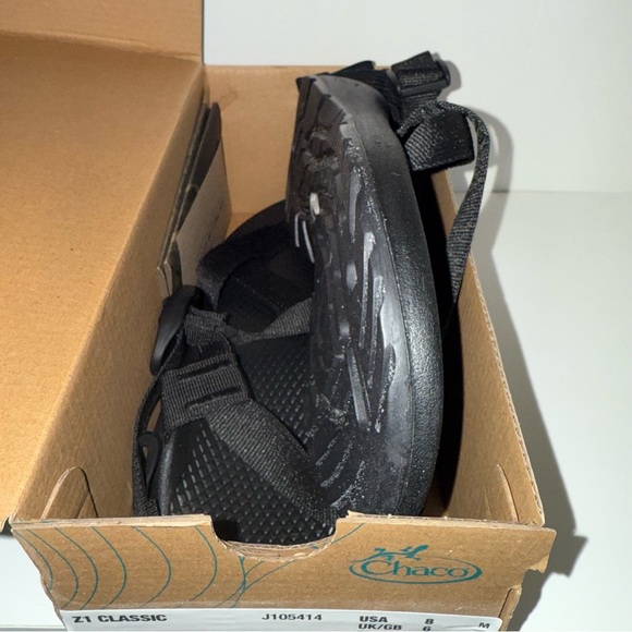 Chaco Women's Z1 Classic Sandals Size 8 Black NIB New Hiking Water Shoes - Picture 3 of 3